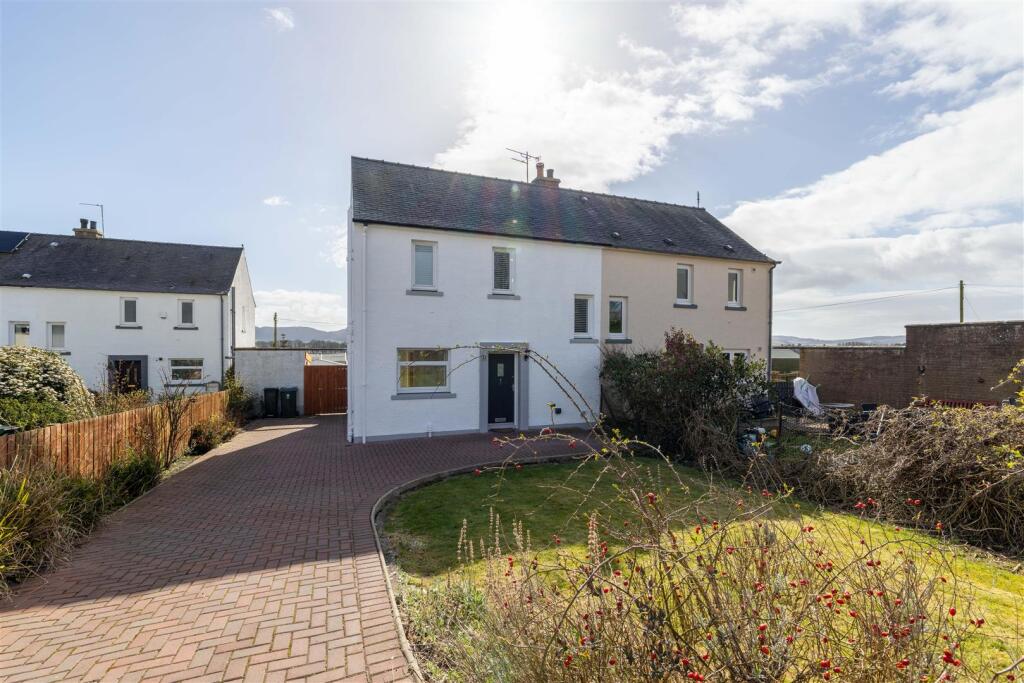 Main image of property: Daleally Crescent, Errol