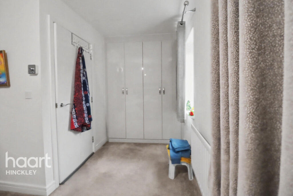 Main image of property: Notleyfield Close, Leicester