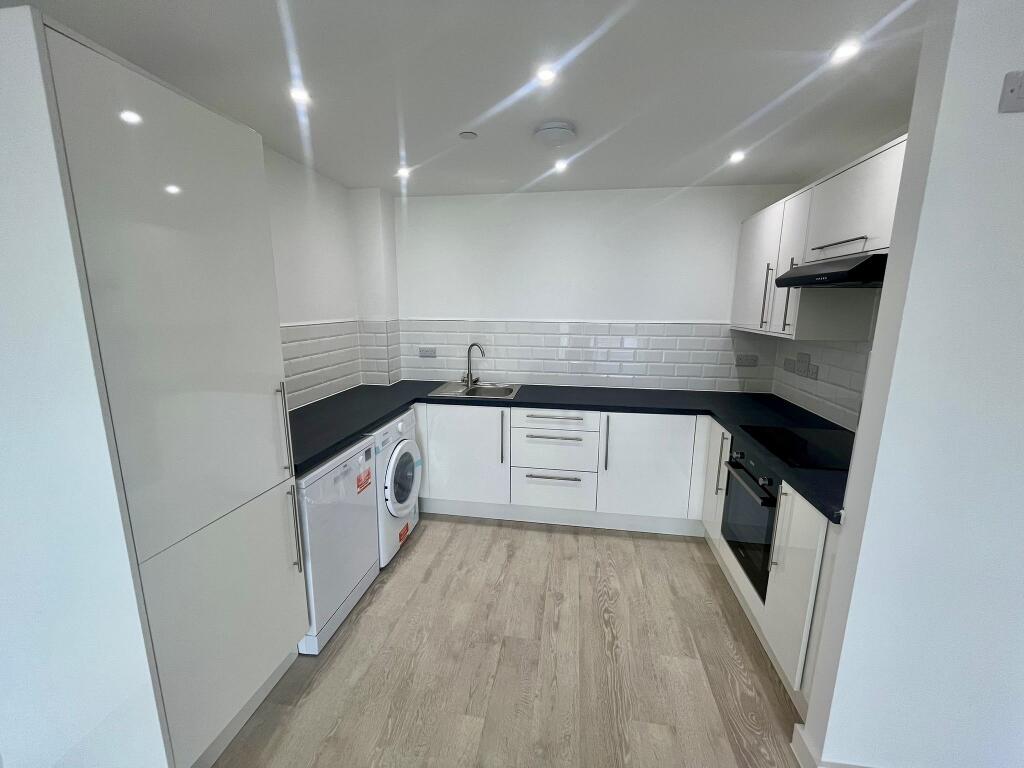 Apartment in Peterborough, New Fletton - View 2