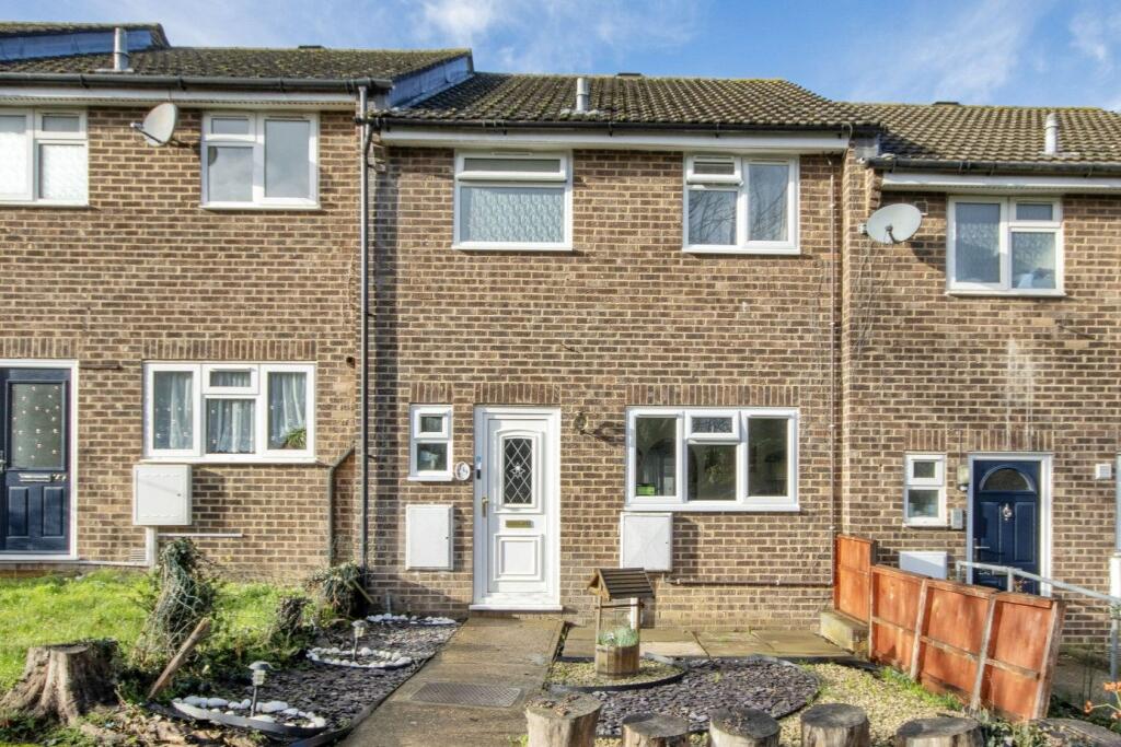 Main image of property: Caxton Close, Hartley, Longfield, Kent, DA3 7DP