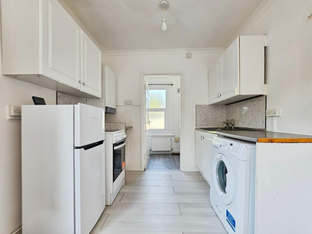 Main image of property: Farnborough Road, Farnborough