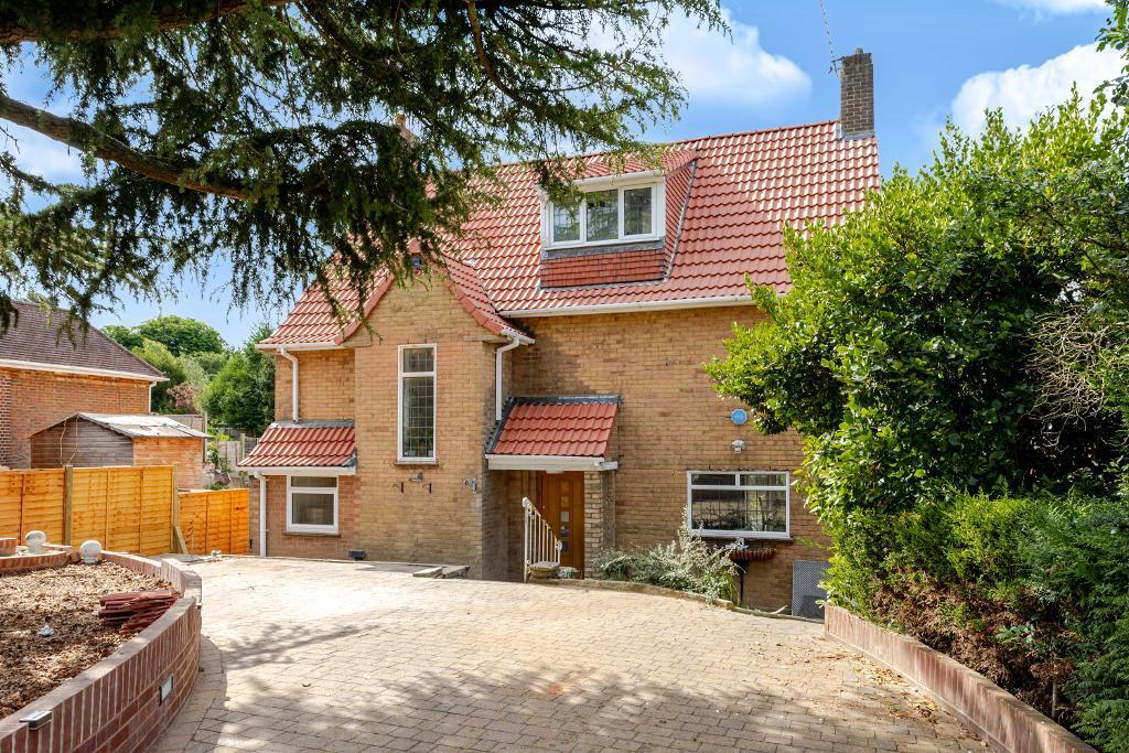 Main image of property: Briton Hill Road, South Croydon, CR2 0JL