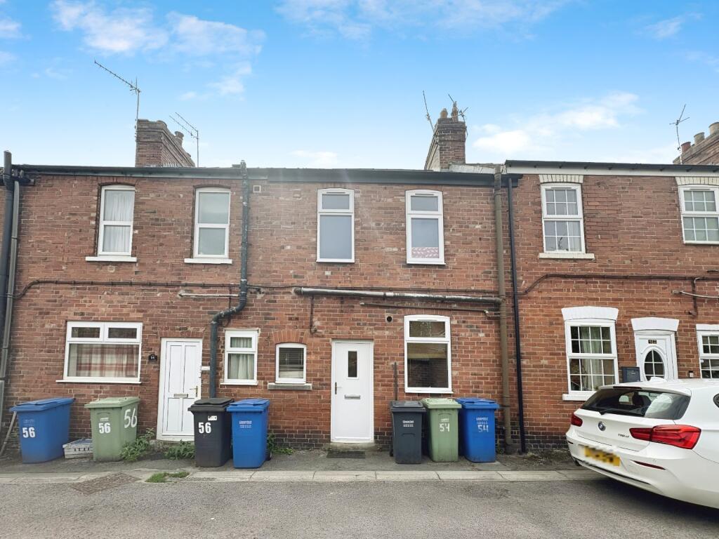 Main image of property: Sunny Springs, Chesterfield, Derbyshire, S41