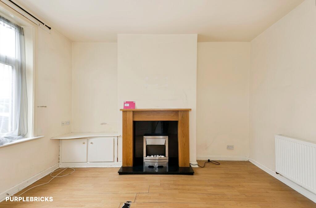 House in Blackburn - View 4