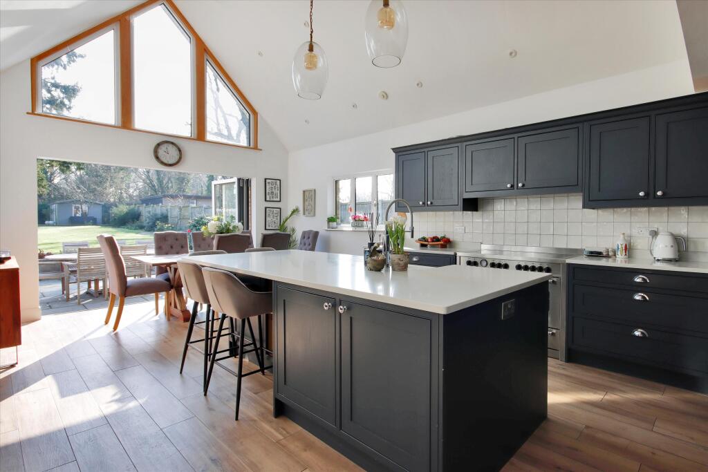 Knockholt Road, Halstead, Sevenoaks, Kent TN14 photo 4