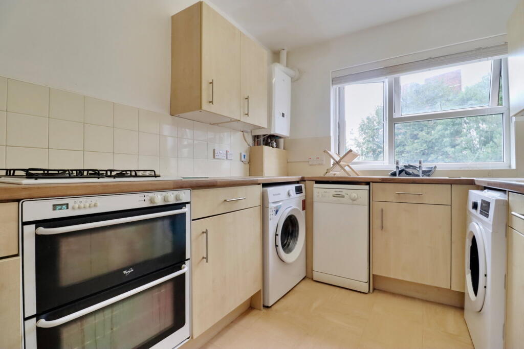 Apartment in Walsall - View 4