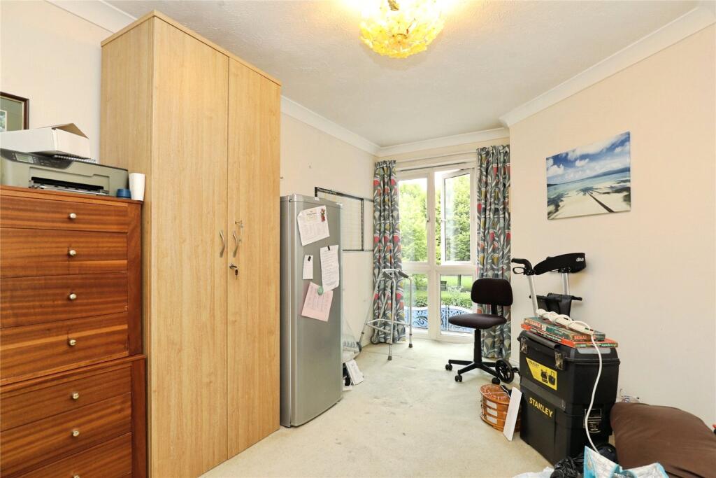 Apartment in Northwich, Castle - View 5