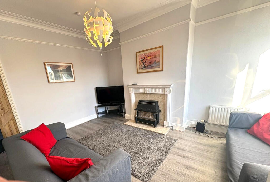 House in Leeds - View 4
