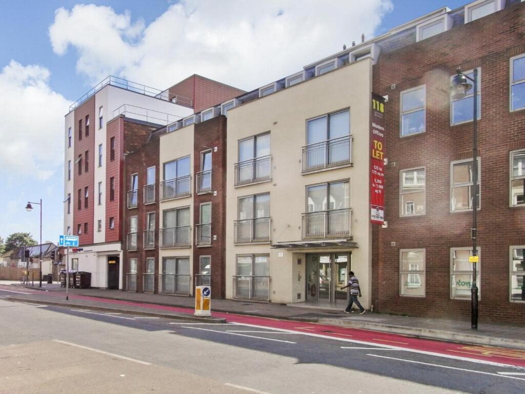 Main image of property: London Street, Reading, Berkshire