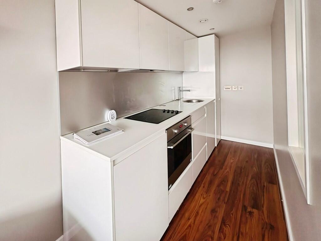 Apartment in Leeds, Camp Field, Holbeck - View 4