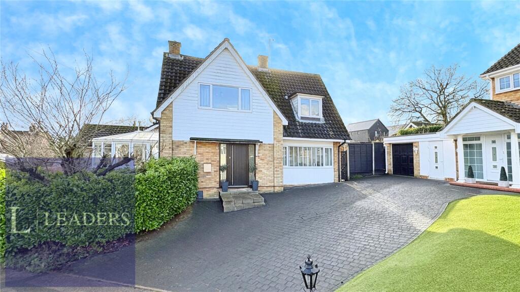 4-bed detached on Shellcroft, Colne Engaine, Colchester, £475,000
