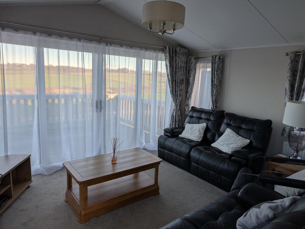 Two Bed Willerby Dorchester (43x14), Crofthead Holiday Park, McNairston, Ayr, South Ayrshire, KA6 6EN photo 3