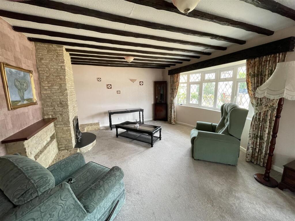 House in Durrington, Wiltshire - More