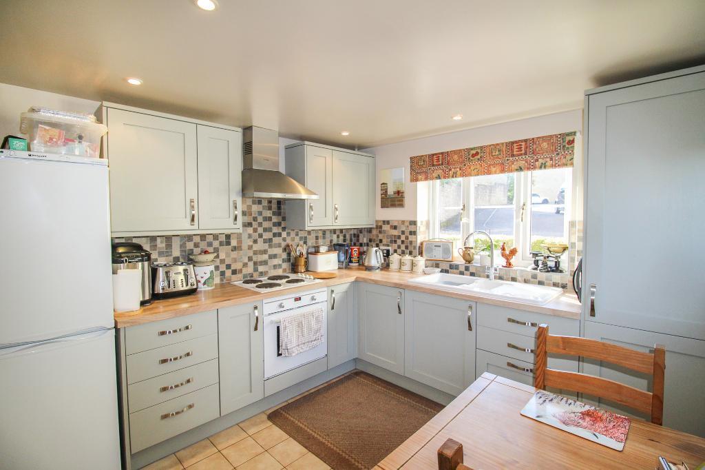 3 bed detached - The Oaks, Kemble, Cirencester, GL7 6BH image 2