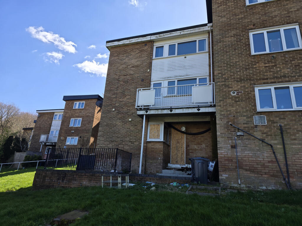 Main image of property: 9 Overend Way, Sheffield, South Yorkshire, S14