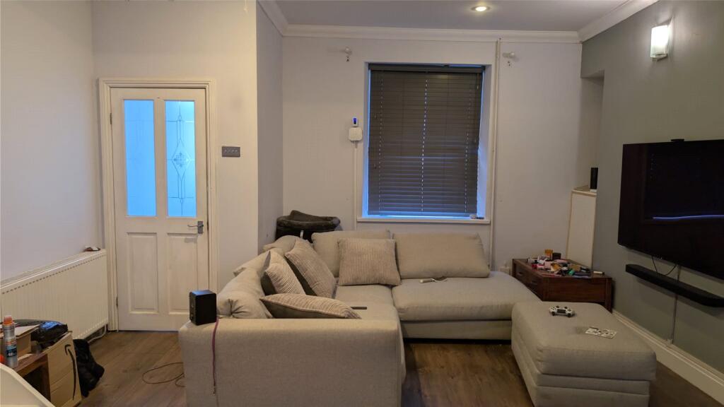 Frederick Place, Llansamlet, Swansea, SA7 photo 3