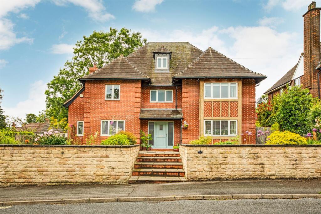 Main image of property: Belper Road, Strutts Park, Derby