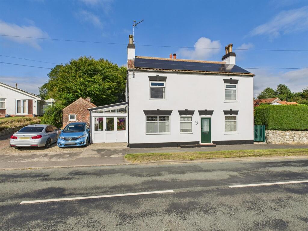 4-bed detached on Main Street, Buckton, £395,000
