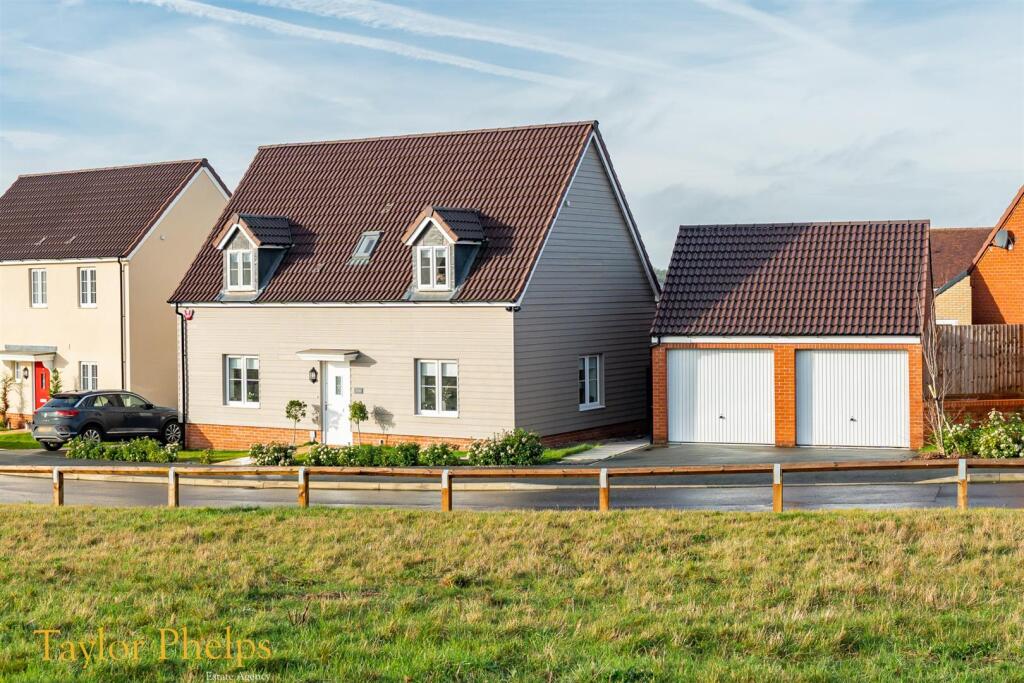 Main image of property: Hayden Road, Buntingford - Double Garage