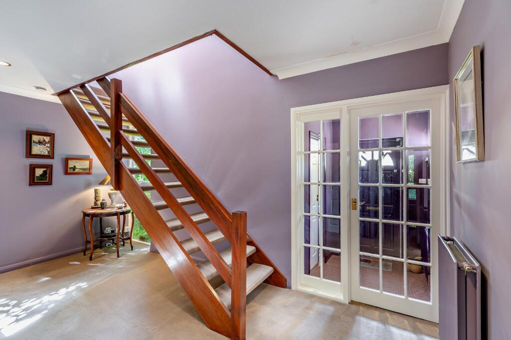3, Whynstones Road, Ascot, Berkshire photo 4