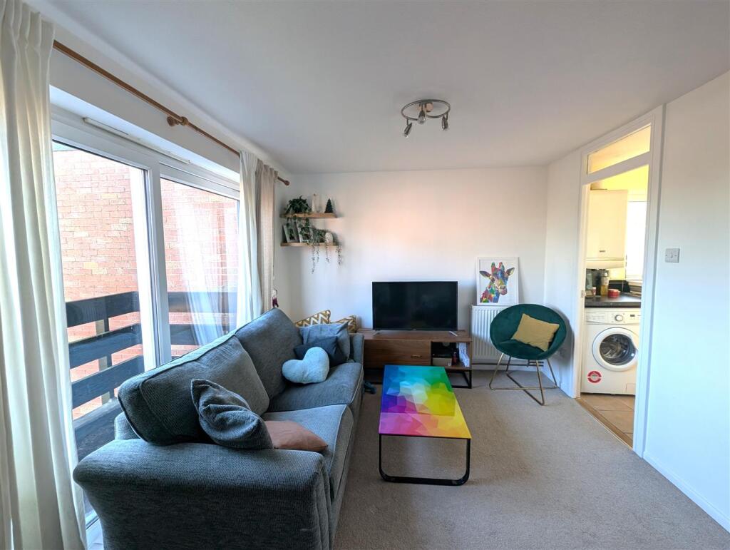 Additional image 7 of Robert Court, Wake Green Park, Moseley, Birmingham