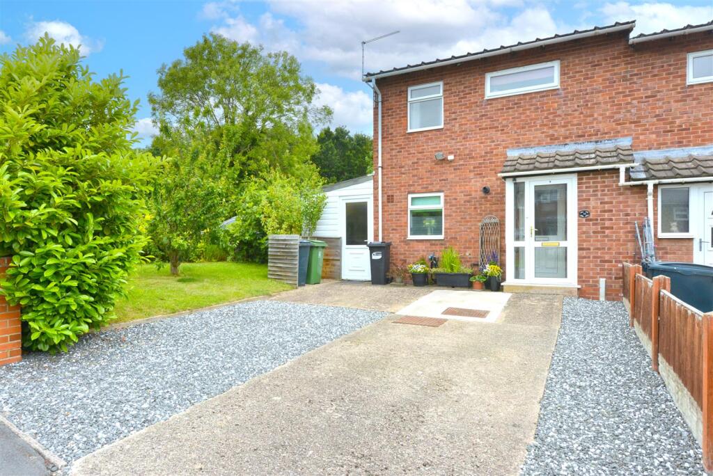 3-bed terraced on Wayhill, Off Little Harlescott Lane, Shrewsbury, £219,995