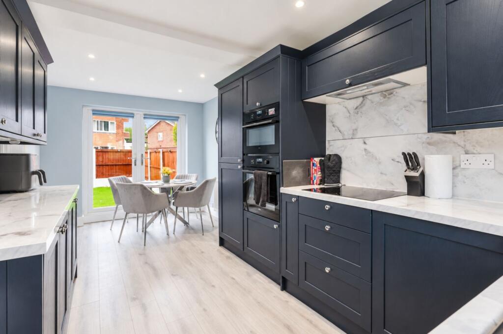 Forest Gardens, Partington, Manchester, M31 photo 3