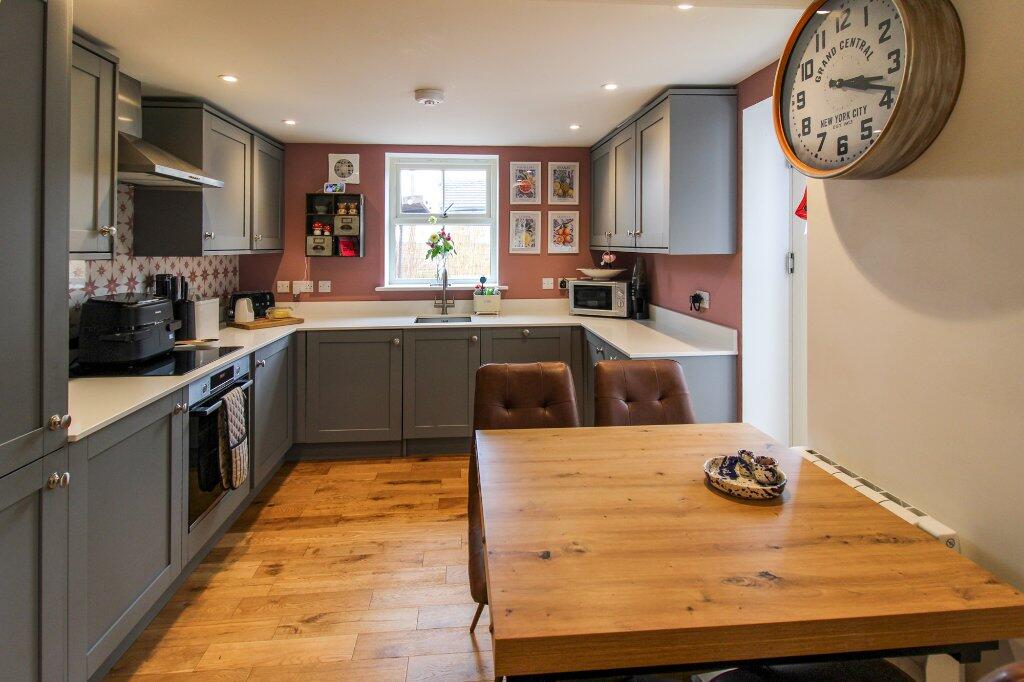 House in Harrogate, Hill Top, Clint cum Hamlets - View 3