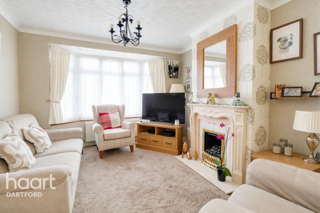 House in Dartford, Temple Hill - View 3