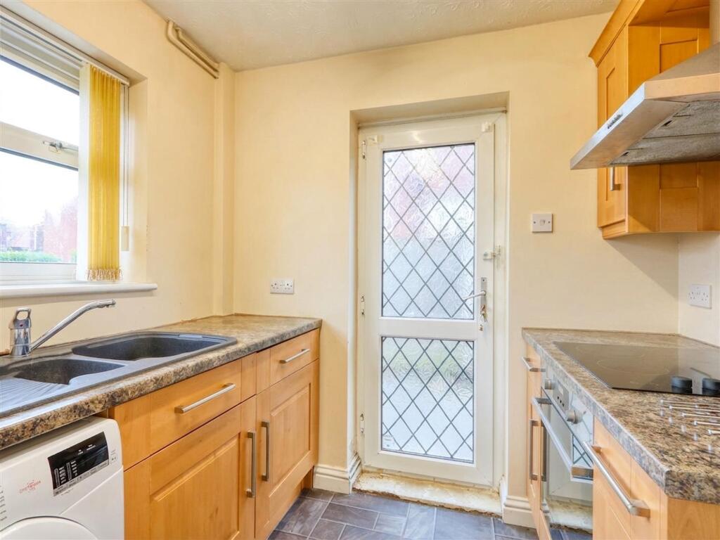 Blacksmith Lane, Calow, S44 photo 3
