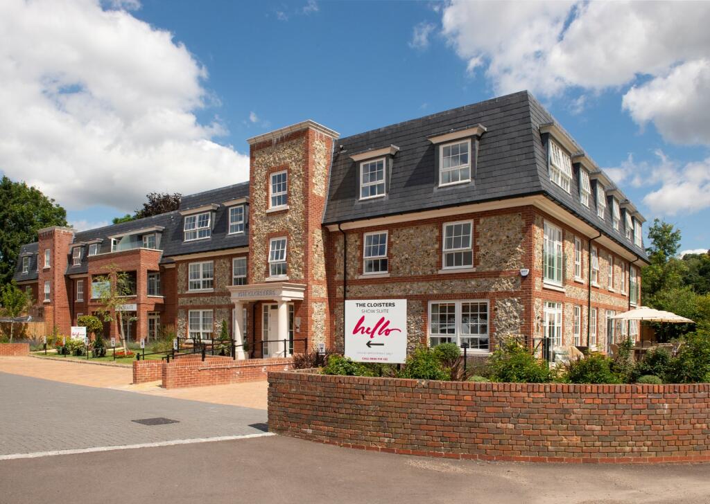 Main image of property: High Street, Great Missenden, Buckinghamshire, HP16