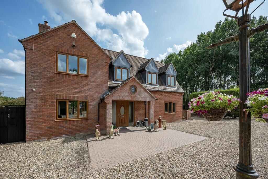 Main image of property: Barkers Lane, Wythall