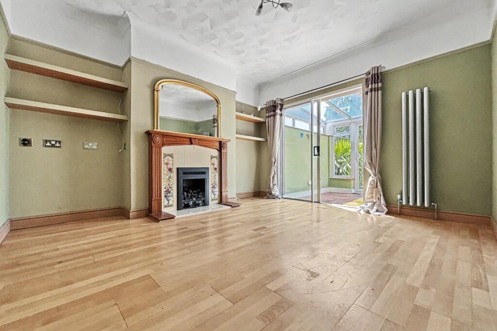 House in Southampton - View 3
