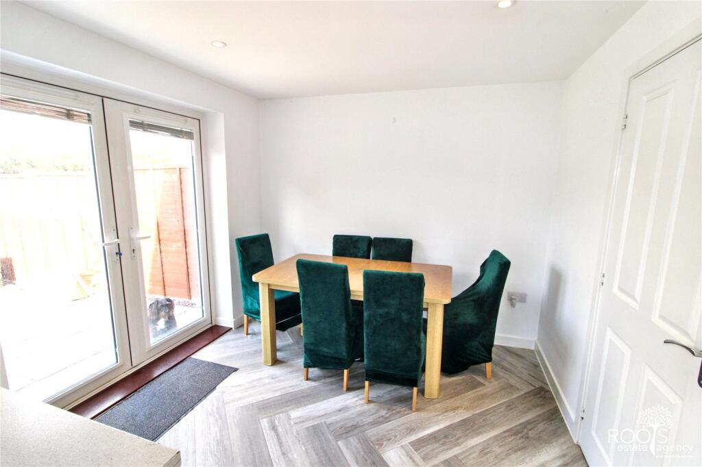 House in Reading - View 5
