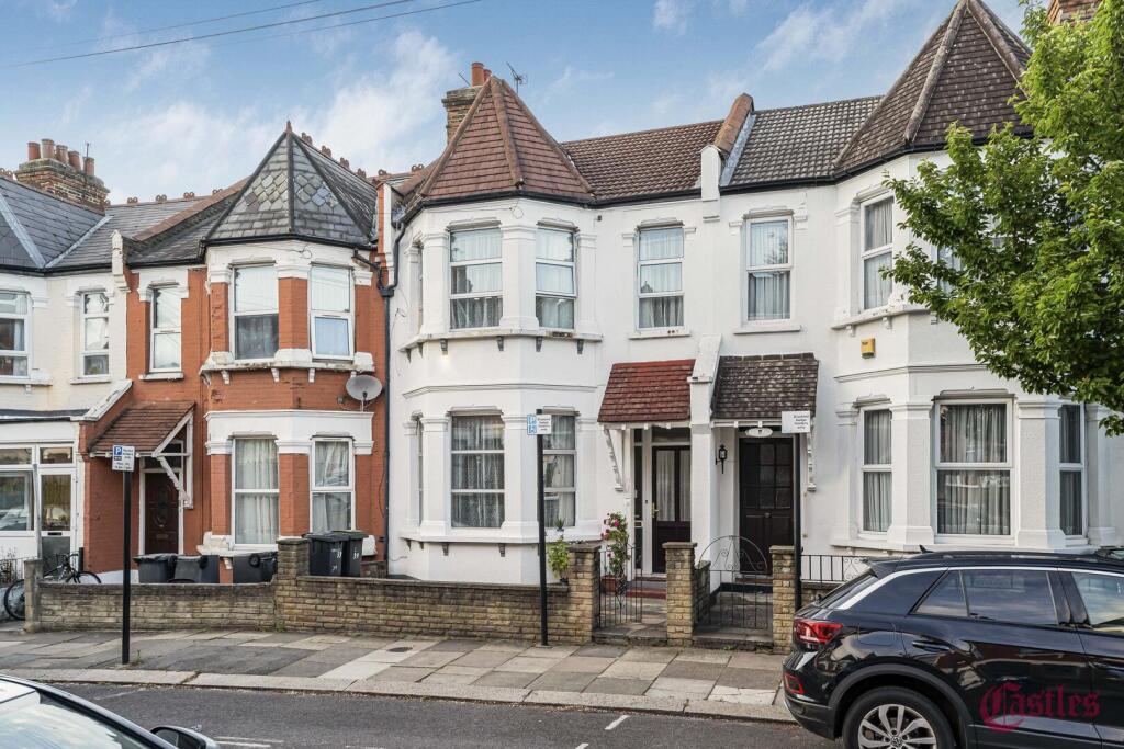 House in London - View 2