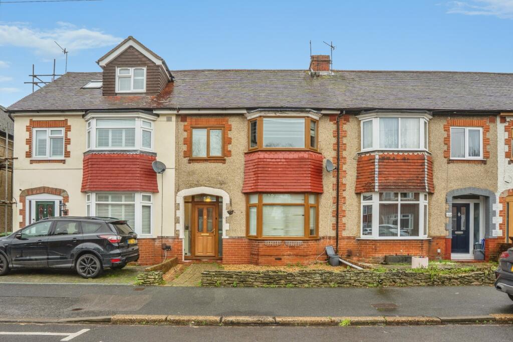 Main image of property: Rosebery Avenue, Portsmouth, Hampshire, PO6