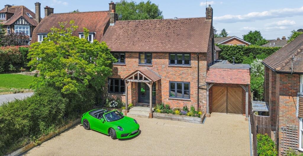 Main image of property: Chartridge Lane, Chesham, Buckinghamshire, HP5