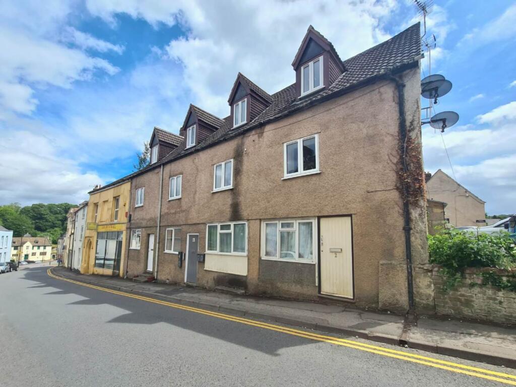 Main image of property: 40, Long Street, GL11