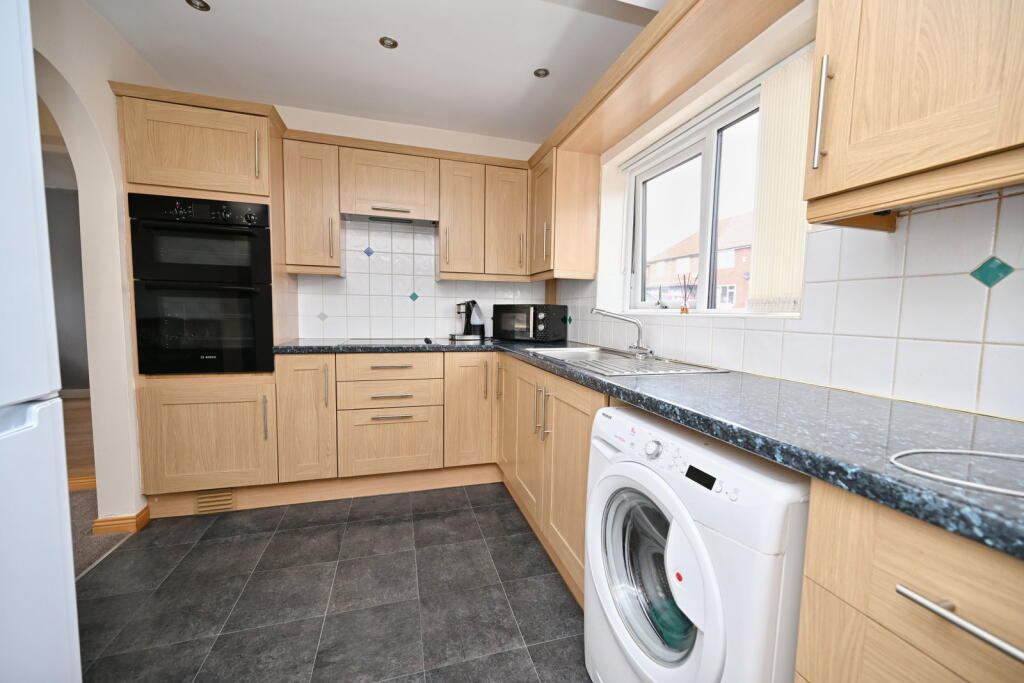 House in Barnsley, South Yorkshire - View 4