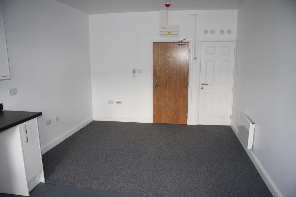 Apartment in Wolverhampton - View 3