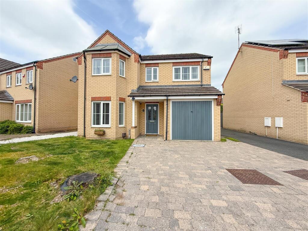 Main image of property: Ecclesfield Close, Ecclesfield, S35