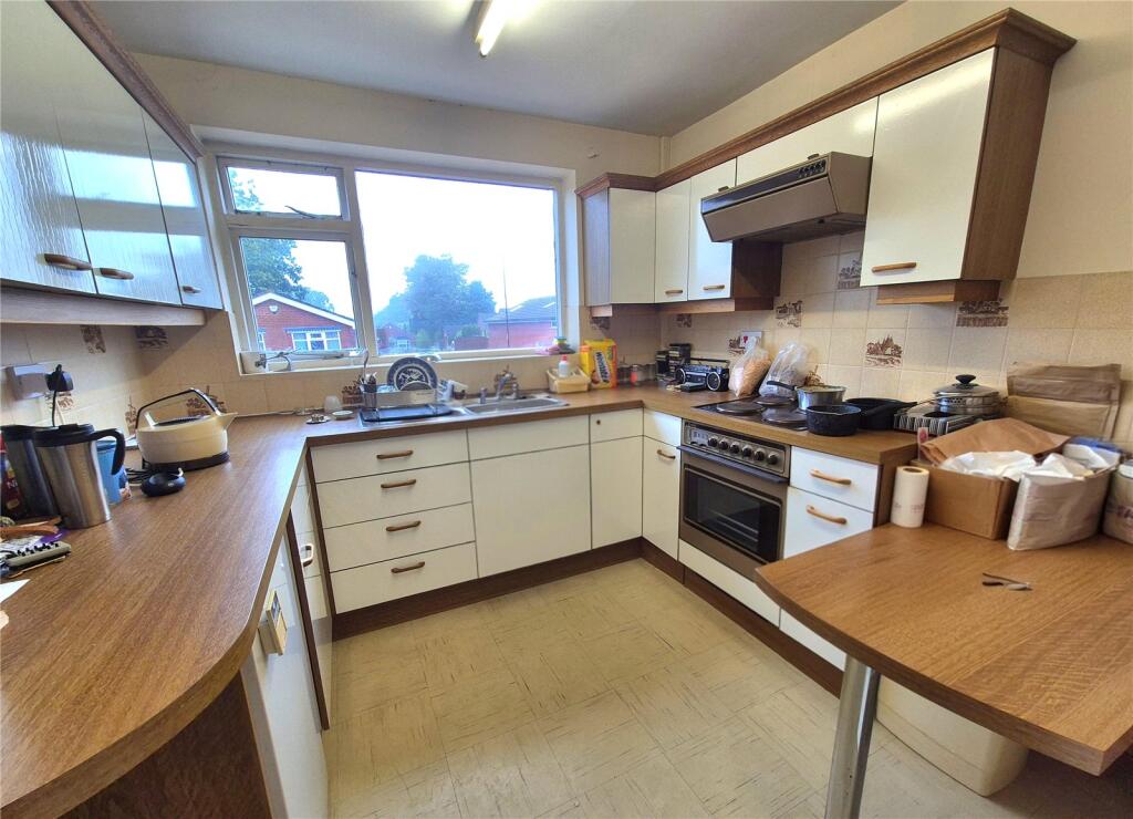 House in Coventry, Hawkes End, Allesley - View 4