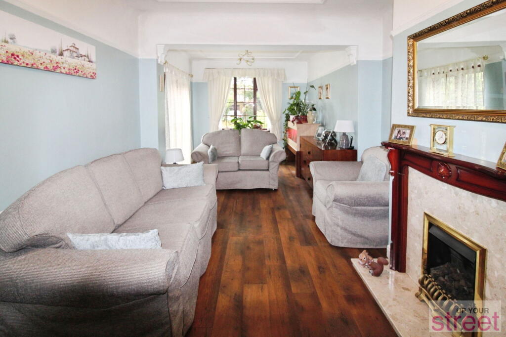 Wayville Close, Liverpool, L18 7LB photo 2