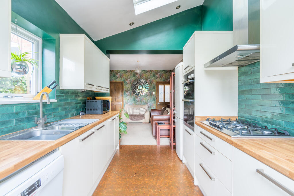 House in Dudley - View 4