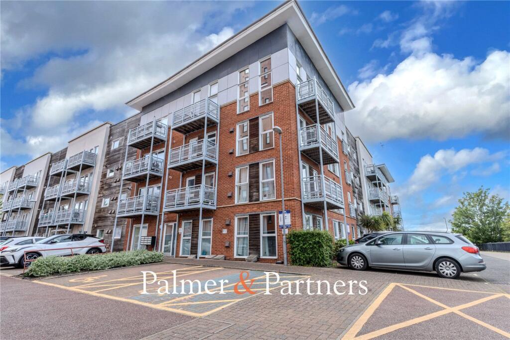 Main image of property: Reavell Place, Ipswich, Suffolk, IP2