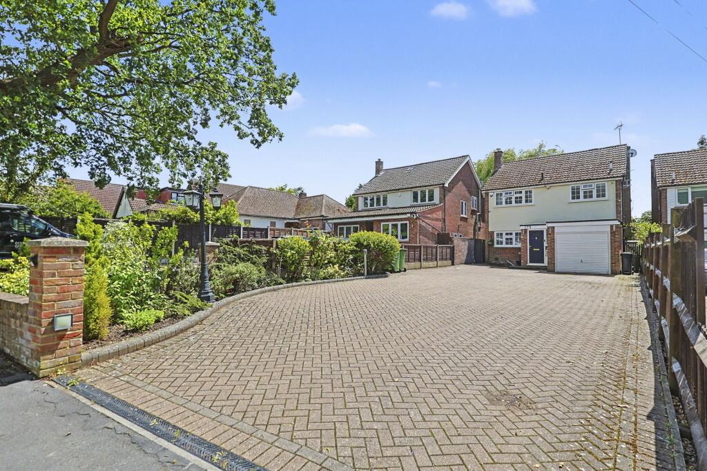 Main image of property: Cuffley Hill, Goffs Oak, EN7