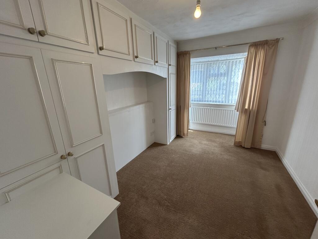 Additional image 4 of HALESOWEN - Brades Close
