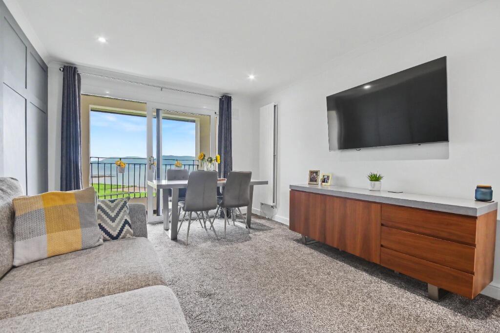 Apartment in Paisley, Inverclyde - View 2