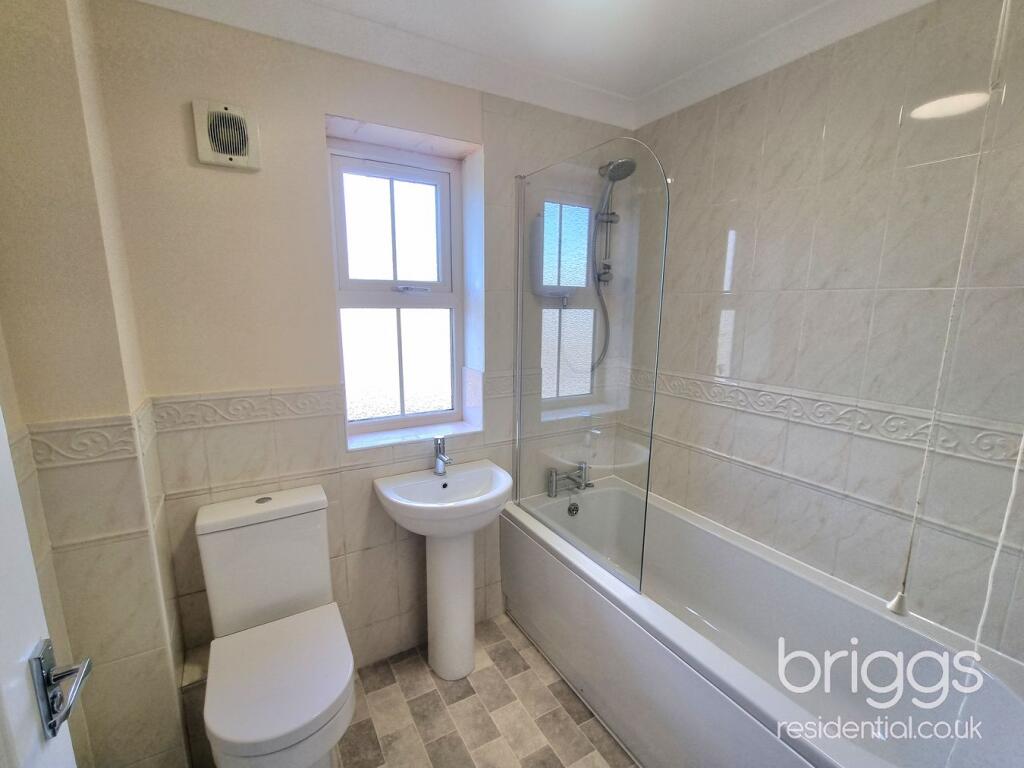Apartment in Market Deeping, Market Place - More