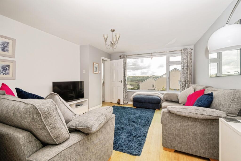 House in Plymouth - View 4